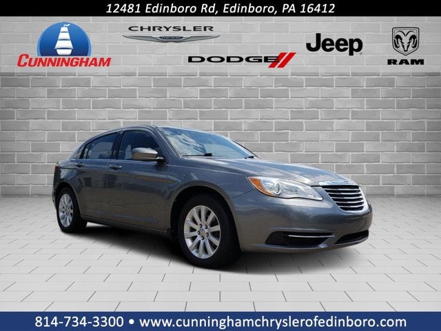 2013 Chrysler 200 Touring