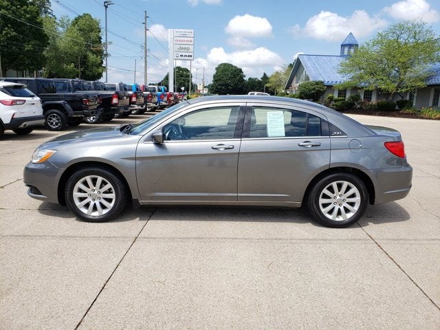 2013 Chrysler 200 Touring