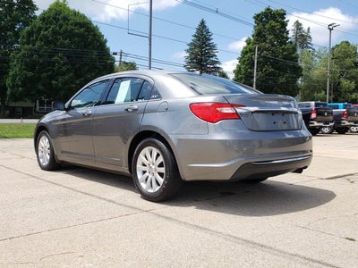 2013 Chrysler 200 Touring
