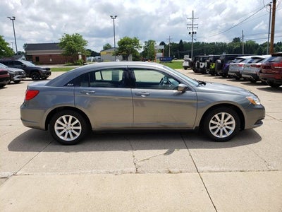 2013 Chrysler 200 Touring