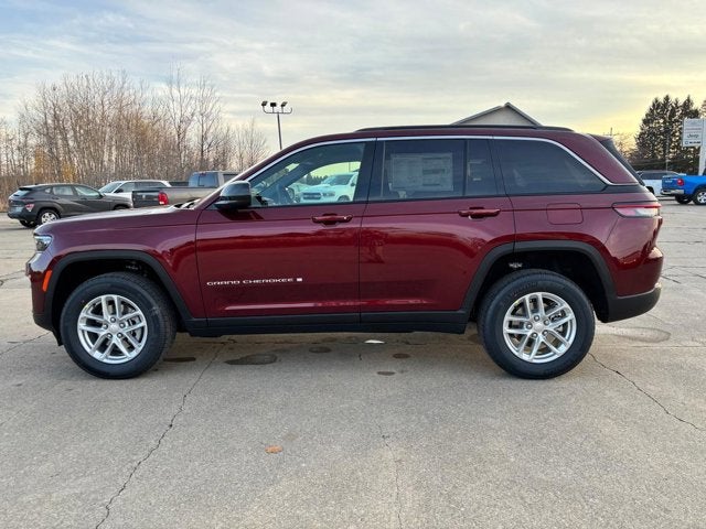 2025 Jeep Grand Cherokee GRAND CHEROKEE LAREDO X 4X4