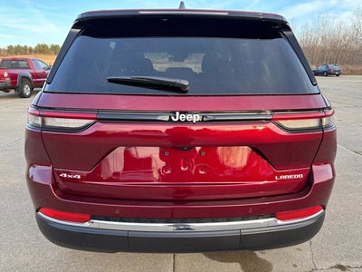 2025 Jeep Grand Cherokee GRAND CHEROKEE LAREDO X 4X4