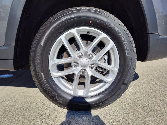 2026 Jeep Grand Cherokee GRAND CHEROKEE LAREDO X 4X4