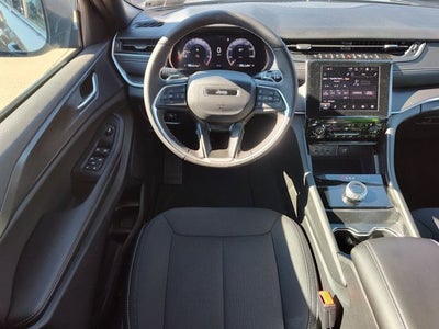 2026 Jeep Grand Cherokee GRAND CHEROKEE LAREDO X 4X4