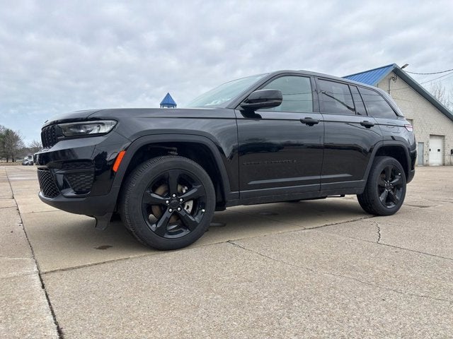 2025 Jeep Grand Cherokee Altitude X 4x4