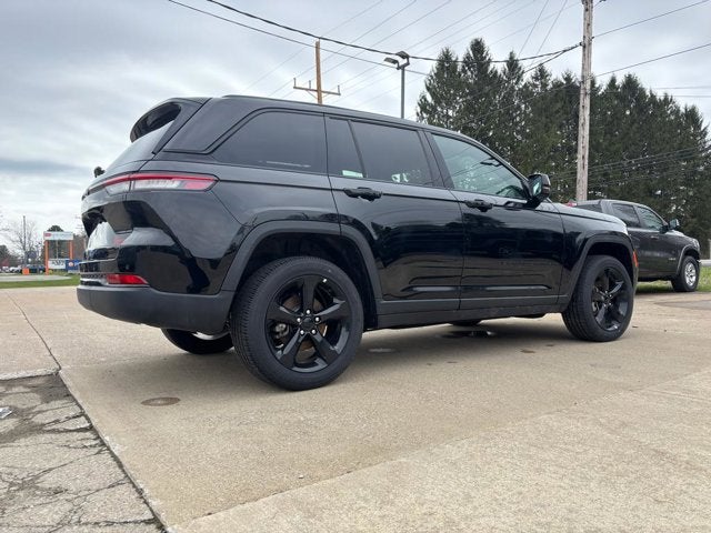 2025 Jeep Grand Cherokee Altitude X 4x4