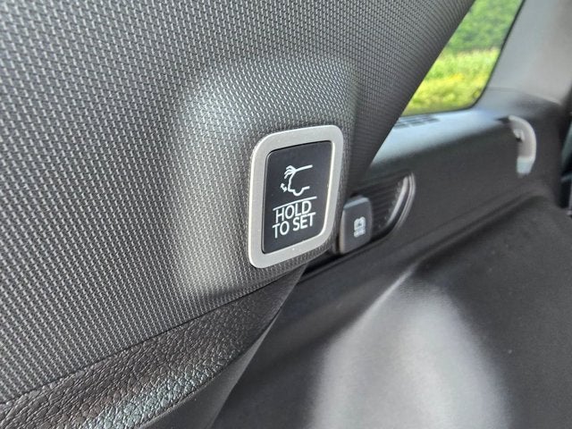 2027 Jeep Grand Cherokee GRAND CHEROKEE LAREDO X 4X4