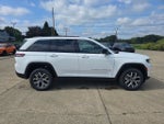 2027 Jeep Grand Cherokee GRAND CHEROKEE LAREDO X 4X4