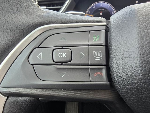 2027 Jeep Grand Cherokee GRAND CHEROKEE LAREDO X 4X4