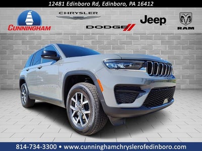 2027 Jeep Grand Cherokee GRAND CHEROKEE LAREDO X 4X4