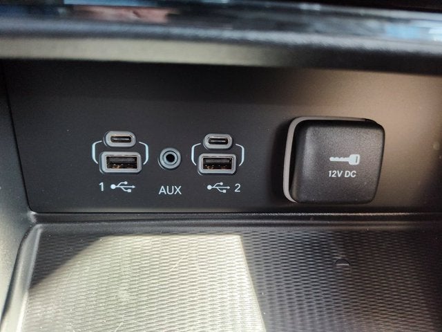 2027 Jeep Grand Cherokee GRAND CHEROKEE LAREDO X 4X4
