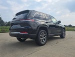 2027 Jeep Grand Cherokee GRAND CHEROKEE LAREDO X 4X4