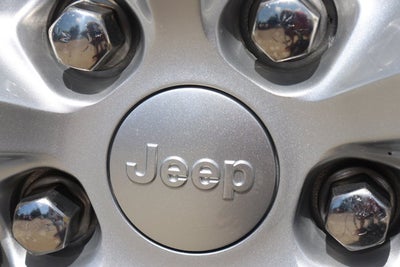 2024 Jeep Grand Cherokee Laredo X 4x4