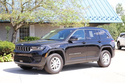2024 Jeep Grand Cherokee Laredo X 4x4