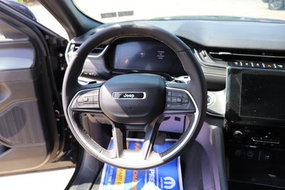 2024 Jeep Grand Cherokee Laredo X 4x4