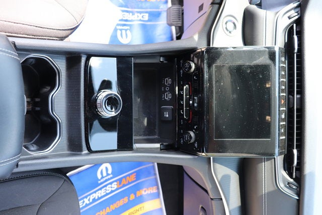 2024 Jeep Grand Cherokee Laredo X 4x4