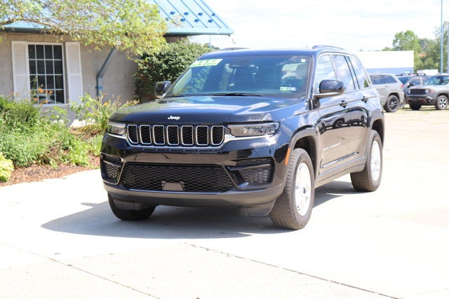 2024 Jeep Grand Cherokee Laredo X 4x4