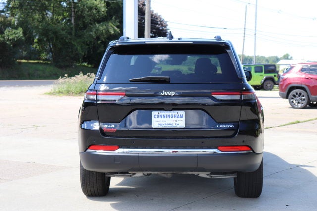 2024 Jeep Grand Cherokee Laredo X 4x4