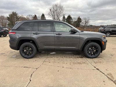 2025 Jeep Grand Cherokee GRAND CHEROKEE ALTITUDE X 4X4