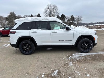 2025 Jeep Grand Cherokee GRAND CHEROKEE ALTITUDE 4X4