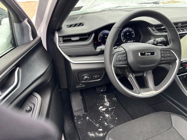 2025 Jeep Grand Cherokee GRAND CHEROKEE ALTITUDE 4X4