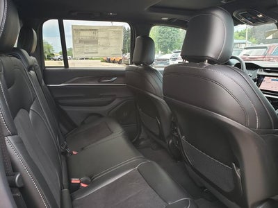 2026 Jeep Grand Cherokee GRAND CHEROKEE LAREDO ALTITUDE 4X4