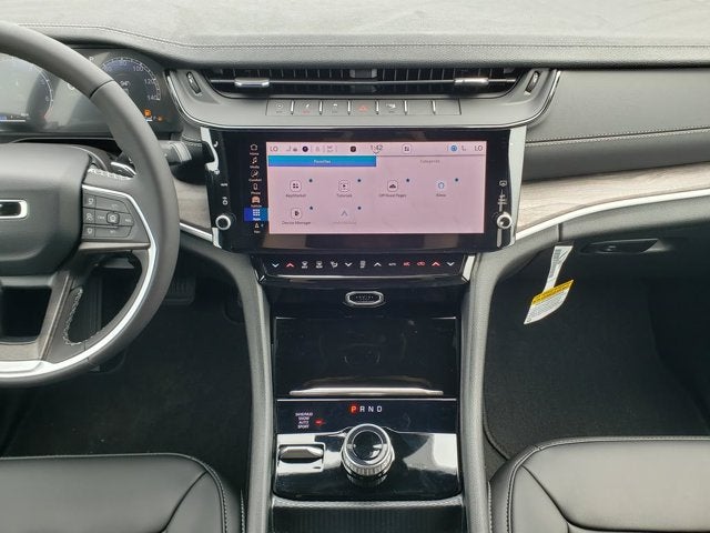2027 Jeep Grand Cherokee Limited
