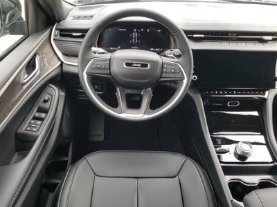 2027 Jeep Grand Cherokee Limited
