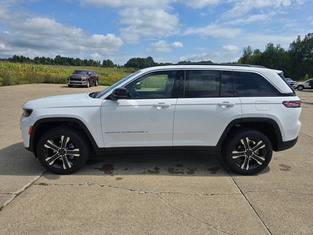 2027 Jeep Grand Cherokee GRAND CHEROKEE LIMITED 4X4