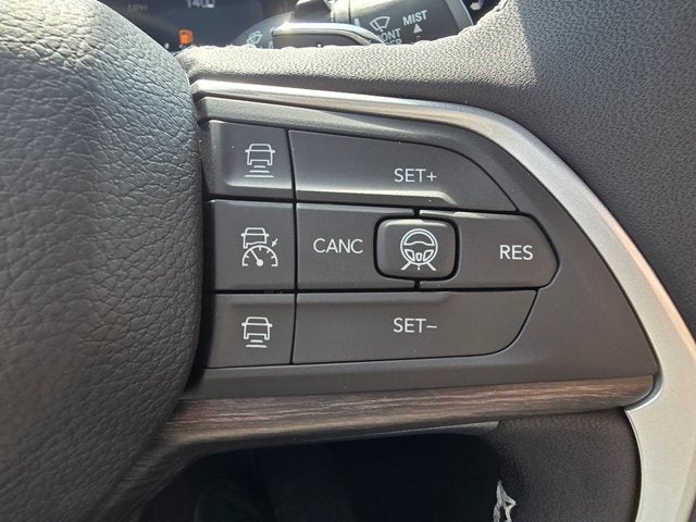 2027 Jeep Grand Cherokee GRAND CHEROKEE LIMITED 4X4