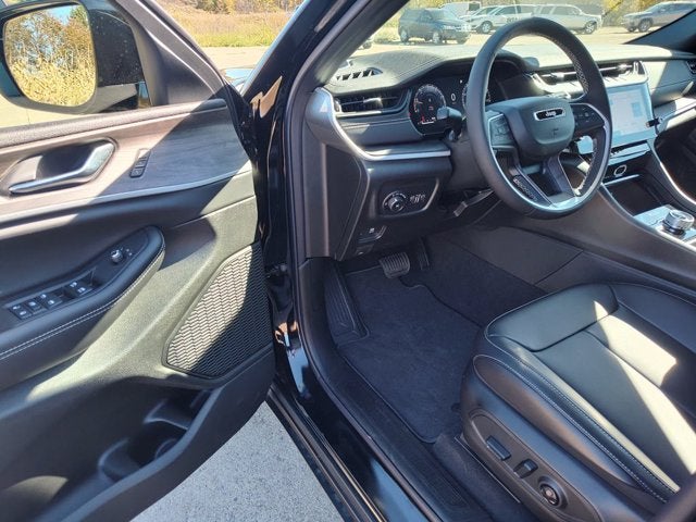 2027 Jeep Grand Cherokee GRAND CHEROKEE LIMITED 4X4