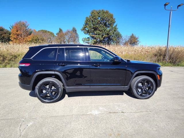 2027 Jeep Grand Cherokee GRAND CHEROKEE LIMITED 4X4