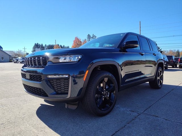 2027 Jeep Grand Cherokee GRAND CHEROKEE LIMITED 4X4