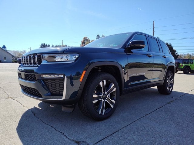 2027 Jeep Grand Cherokee GRAND CHEROKEE LIMITED 4X4