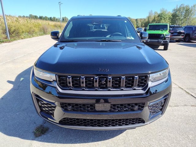 2027 Jeep Grand Cherokee GRAND CHEROKEE LIMITED RESERVE 4X4