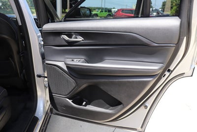 2023 Jeep Grand Cherokee L Laredo 4x4