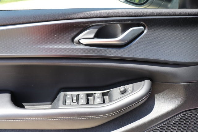 2023 Jeep Grand Cherokee L Laredo 4x4