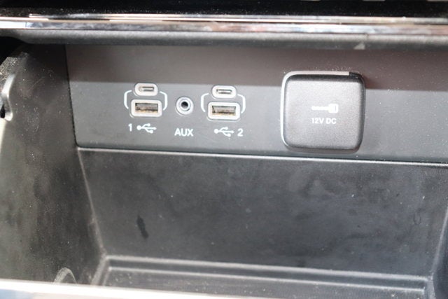 2023 Jeep Grand Cherokee L Laredo 4x4