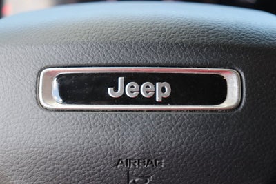 2023 Jeep Grand Cherokee L Laredo 4x4