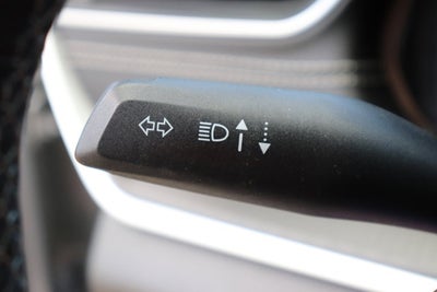 2023 Jeep Grand Cherokee L Laredo 4x4