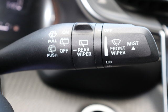 2023 Jeep Grand Cherokee L Laredo 4x4