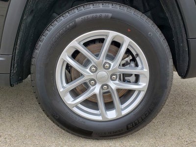 2026 Jeep Grand Cherokee GRAND CHEROKEE L LAREDO X 4X4