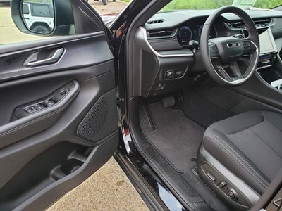 2026 Jeep Grand Cherokee GRAND CHEROKEE L LAREDO X 4X4