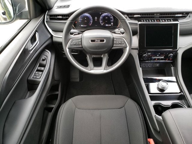 2026 Jeep Grand Cherokee GRAND CHEROKEE L LAREDO X 4X4