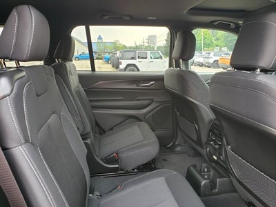 2026 Jeep Grand Cherokee GRAND CHEROKEE L LAREDO X 4X4