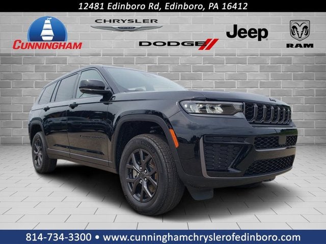 2027 Jeep Grand Cherokee Laredo Altitude