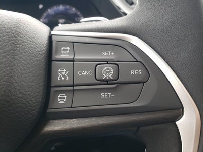 2027 Jeep Grand Cherokee Laredo Altitude