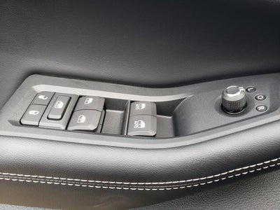 2027 Jeep Grand Cherokee Laredo Altitude