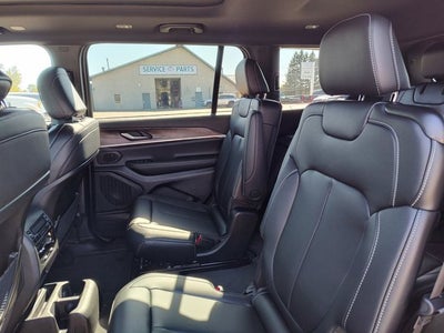 2027 Jeep Grand Cherokee GRAND CHEROKEE L LIMITED 4X4