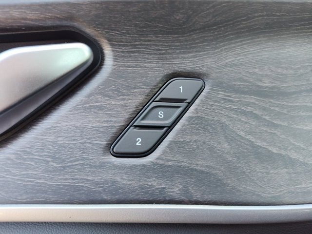 2027 Jeep Grand Cherokee GRAND CHEROKEE L LIMITED 4X4